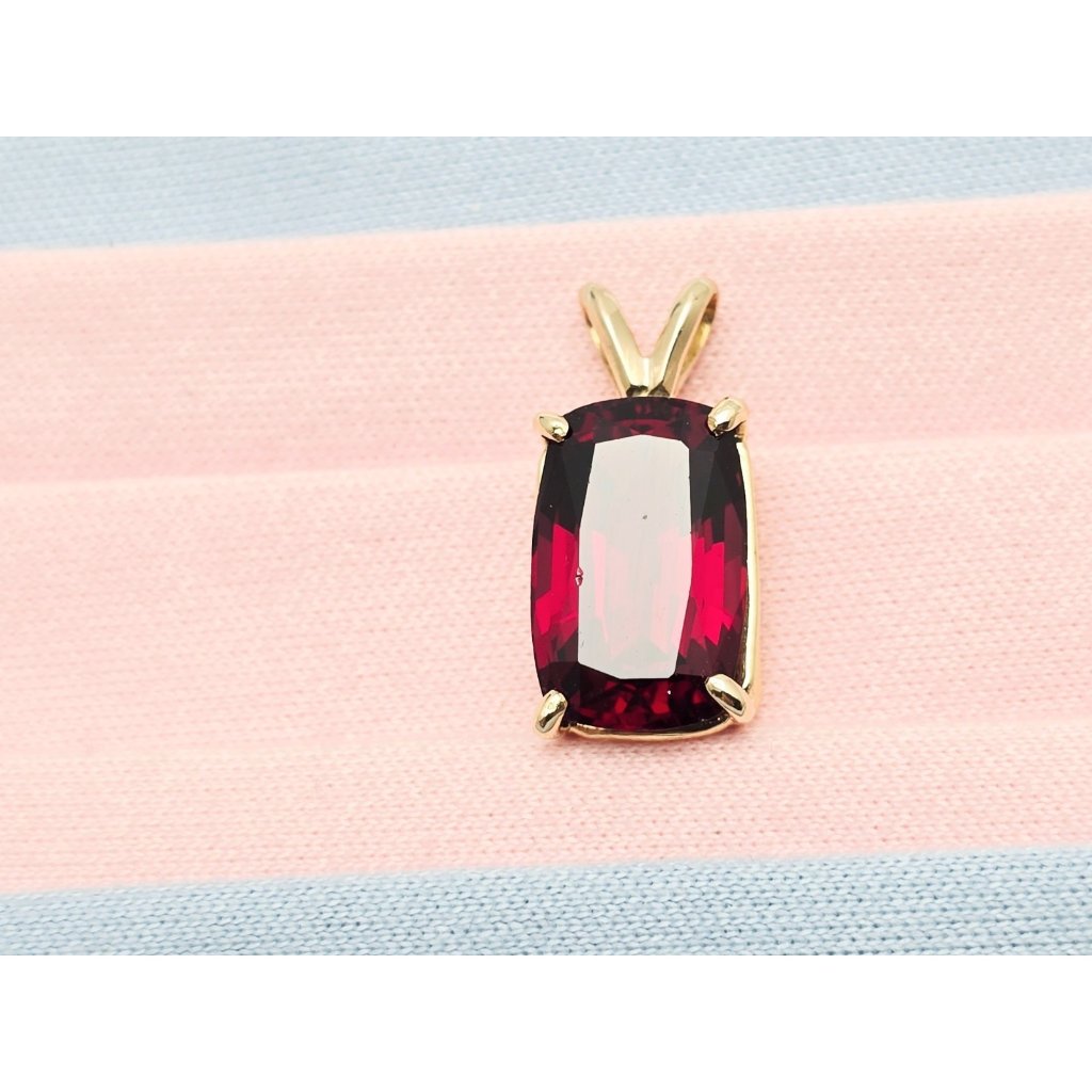 Unique 14k Solid Yellow Gold Designer Rectangle Cushion Cut Garnet Charm Pendant
